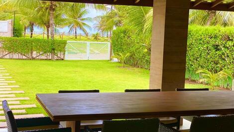 CASA MALU 50 METERS FROM THE BEACH SIX SUITES CONDOMINIUM CLOSED GUARAJUBA