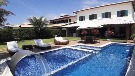 CASA MALU 50 METERS FROM THE BEACH SIX SUITES CONDOMINIUM CLOSED GUARAJUBA
