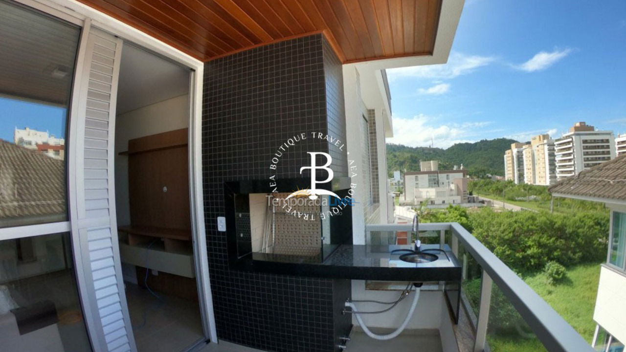 Apartamento para aluguel de temporada em Governador Celso Ramos (Praia de Palmas)