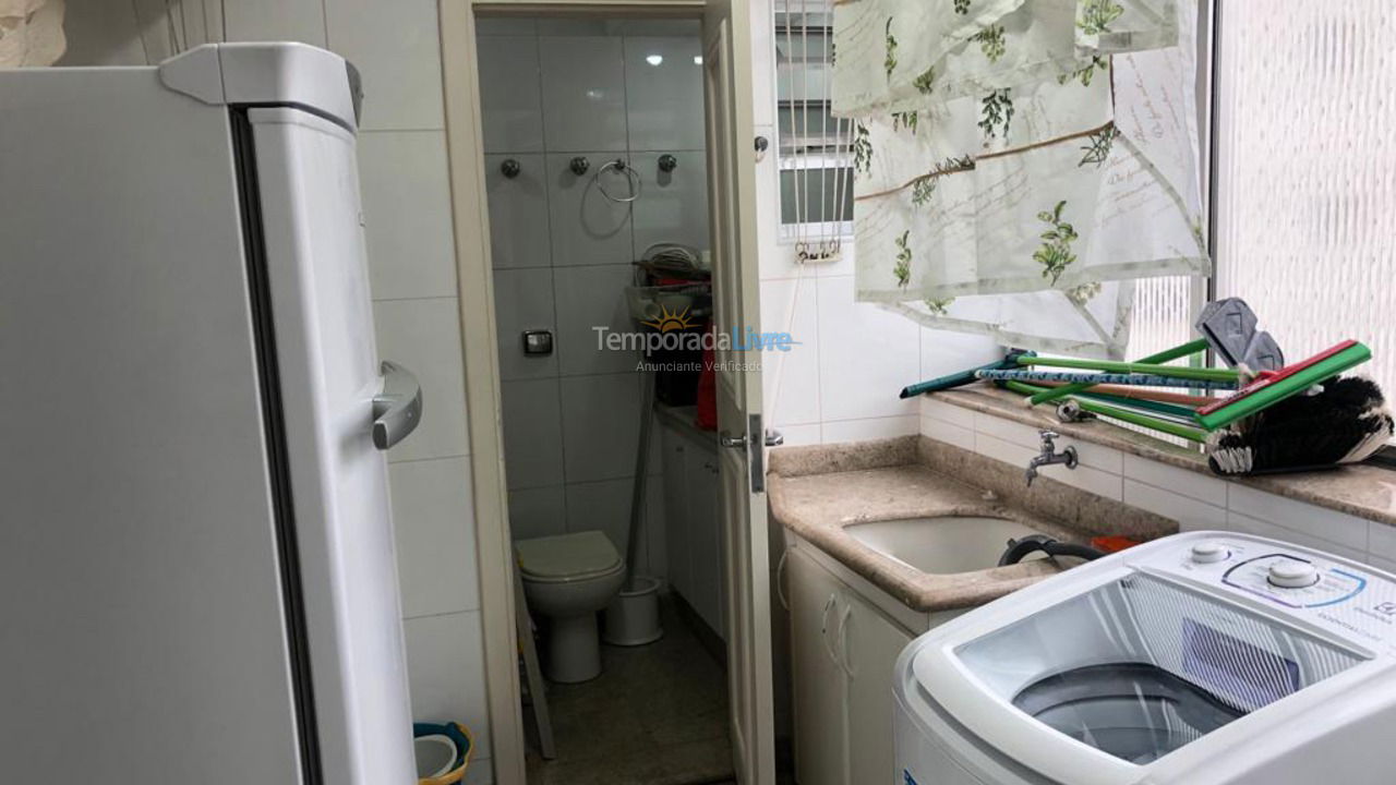 Apartamento para aluguel de temporada em Guarujá (Pitangueiras)