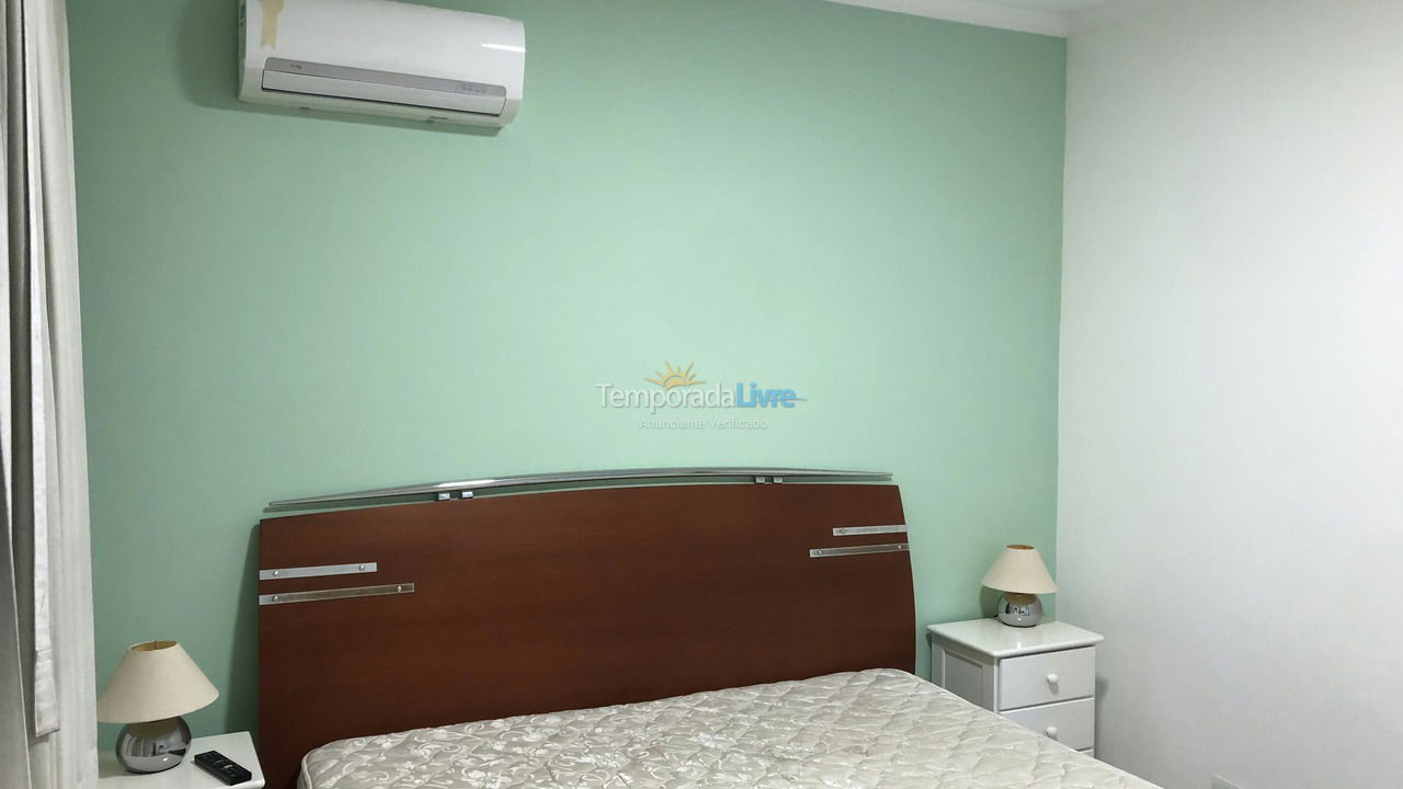 Apartamento para alquiler de vacaciones em Guarujá (Pitangueiras)