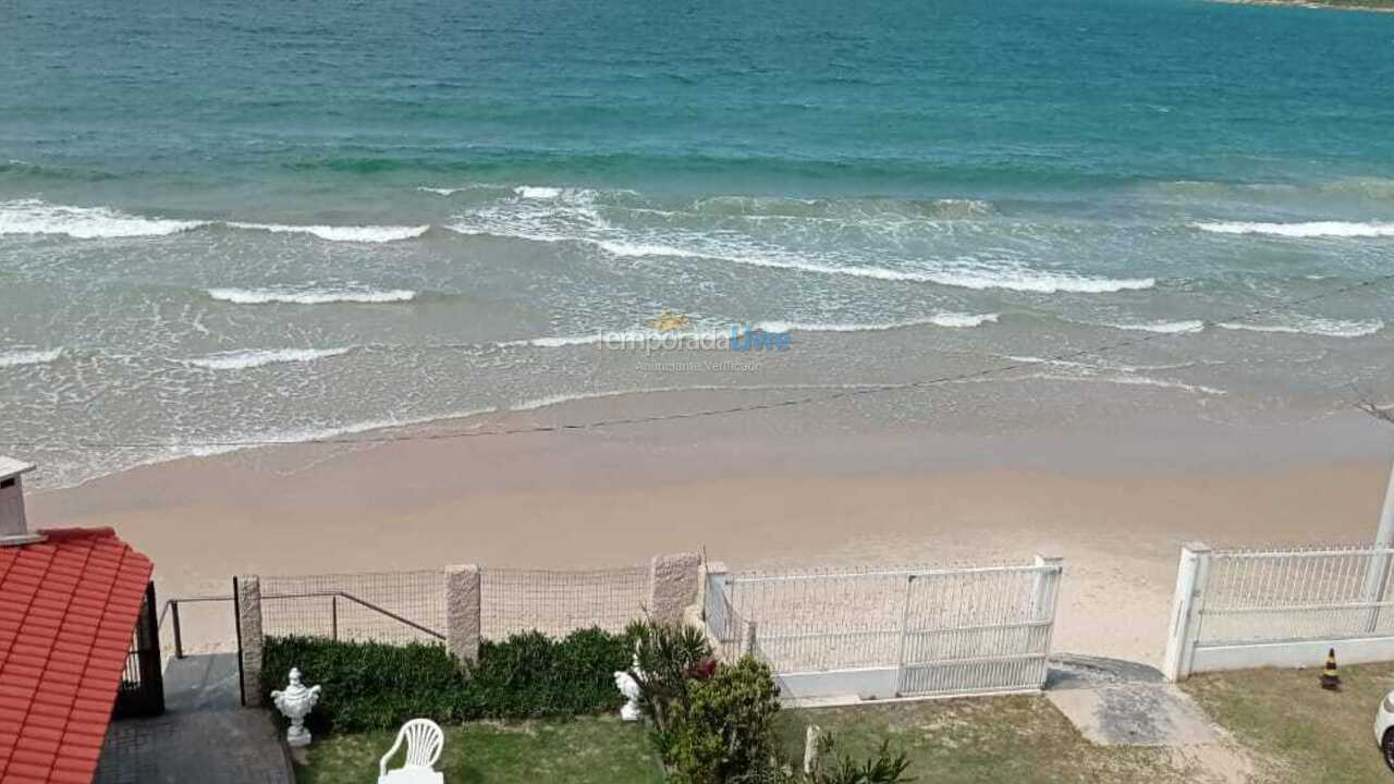 Apartamento para aluguel de temporada em Florianopolis (Praia dos Ingleses)