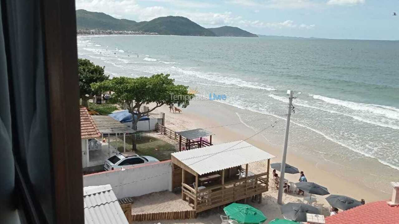 Apartamento para aluguel de temporada em Florianopolis (Praia dos Ingleses)