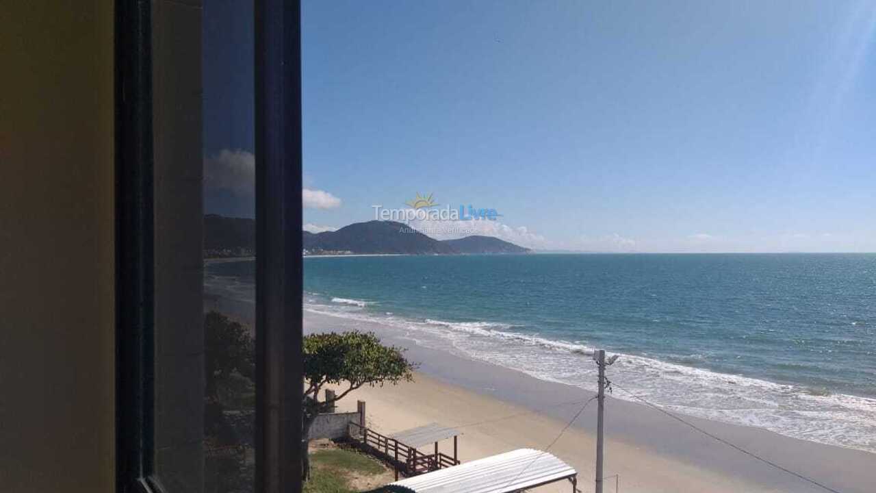 Apartamento para aluguel de temporada em Florianopolis (Praia dos Ingleses)