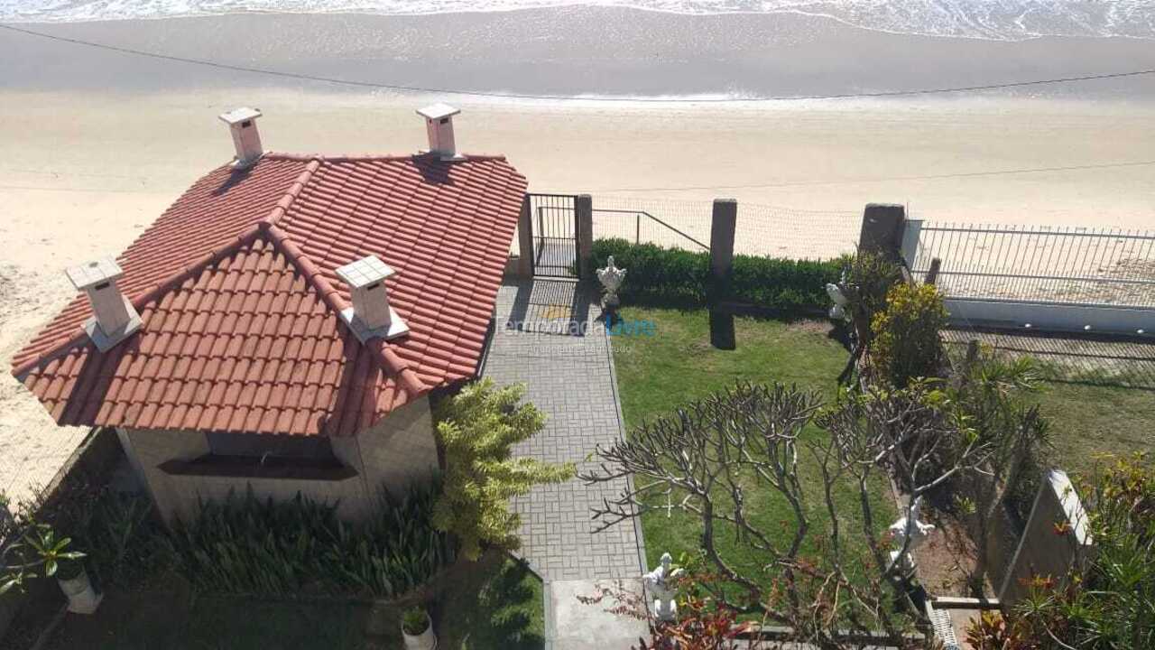 Apartamento para aluguel de temporada em Florianopolis (Praia dos Ingleses)