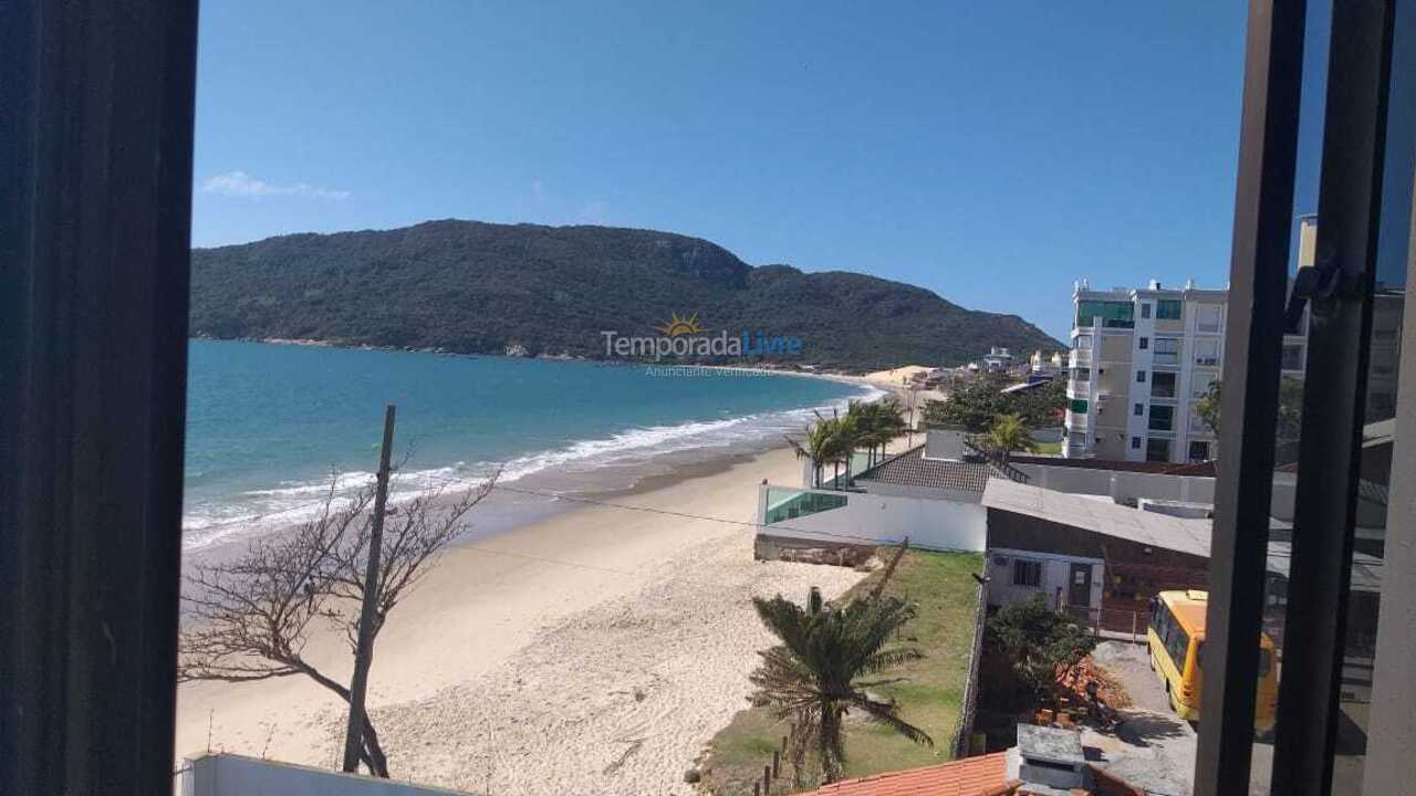 Apartamento para aluguel de temporada em Florianopolis (Praia dos Ingleses)