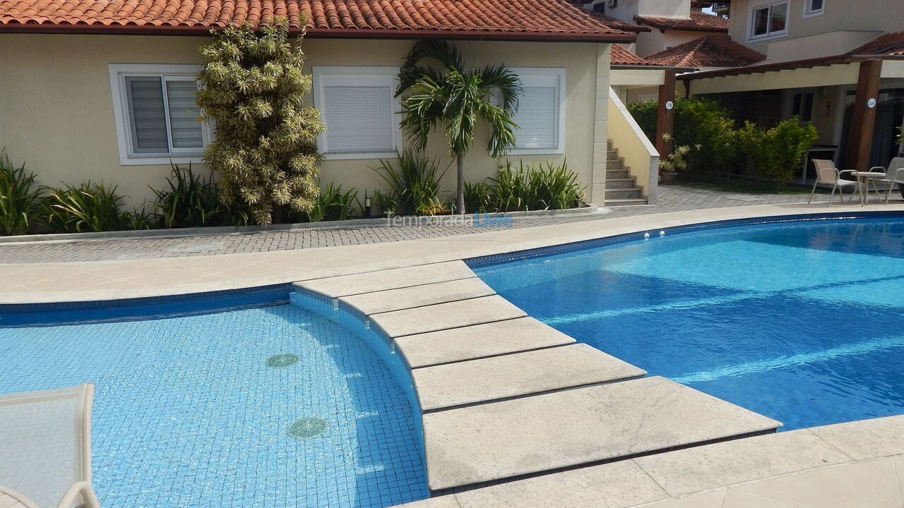 Apartamento para aluguel de temporada em Armação dos Búzios (Geribá)