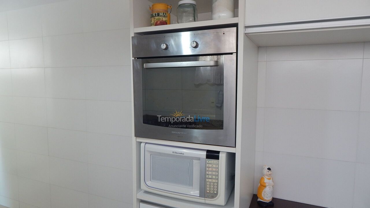 Apartamento para aluguel de temporada em Cabo Frio (Braga)