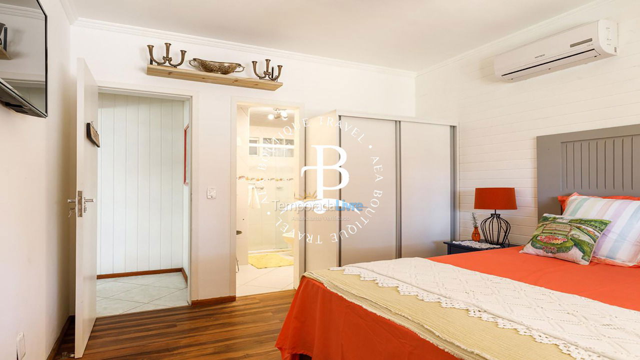 Casa para alquiler de vacaciones em Florianópolis (Praia da Daniela)