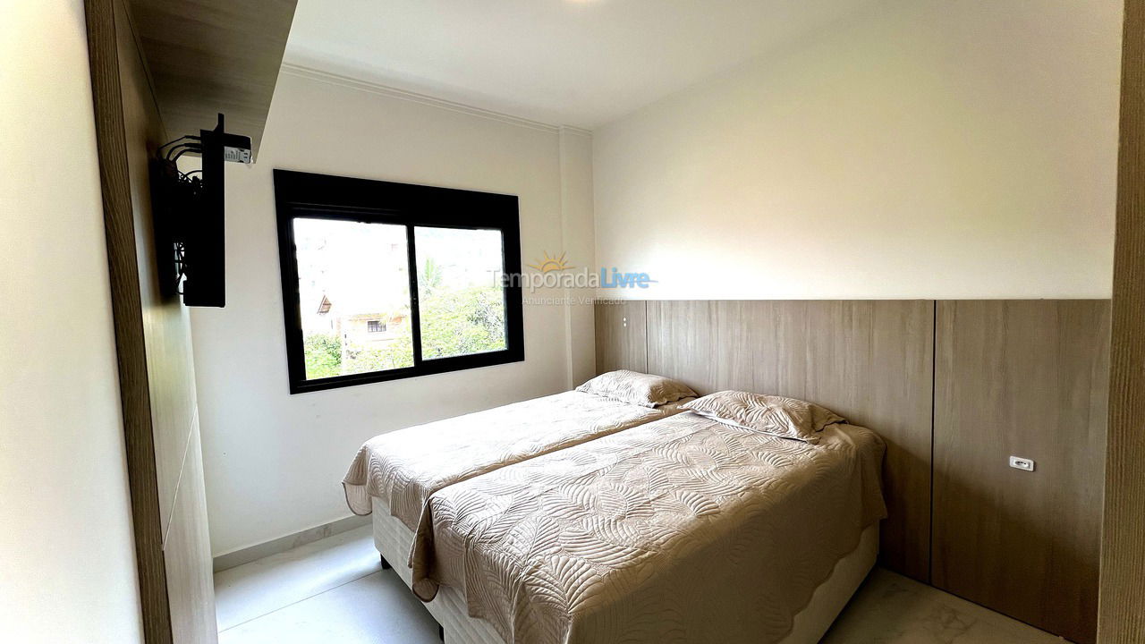 Apartment for vacation rental in Bombinhas (Canto Grande)