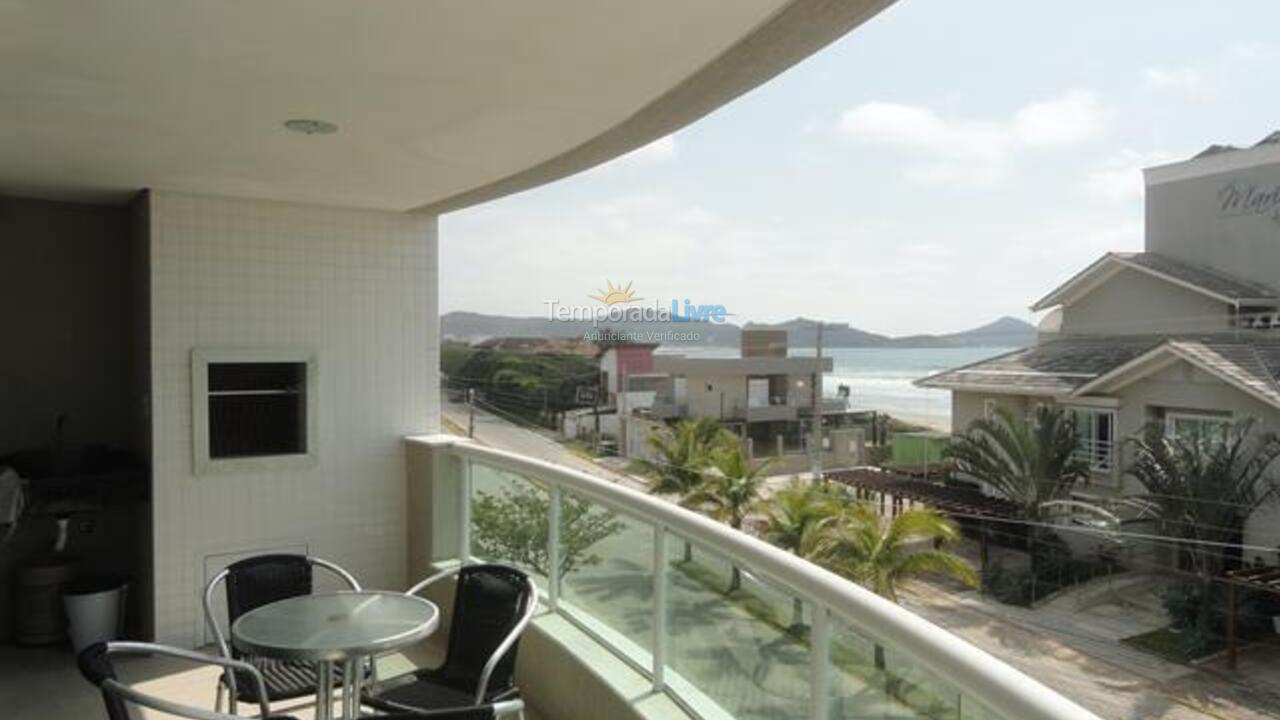 Apartamento para aluguel de temporada em Bombinhas (Canto Grande)