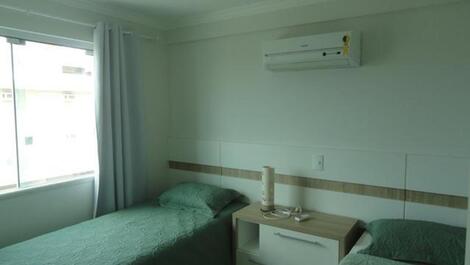 COBERTURA DUPLEX A 50M DA PRAIA