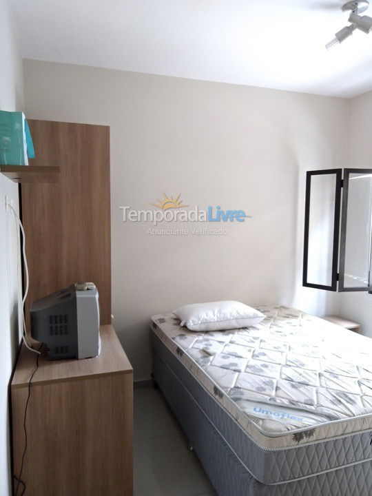 Apartamento para aluguel de temporada em Guarujá (Enseada)