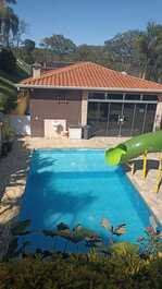 Promotion Beautiful farm with heated swimming pool, slide and soccer field