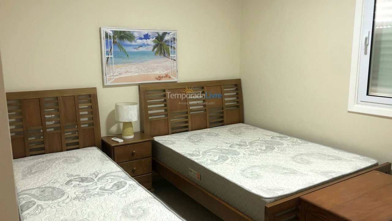 Apartment for vacation rental in Guarujá (Pitangueiras)