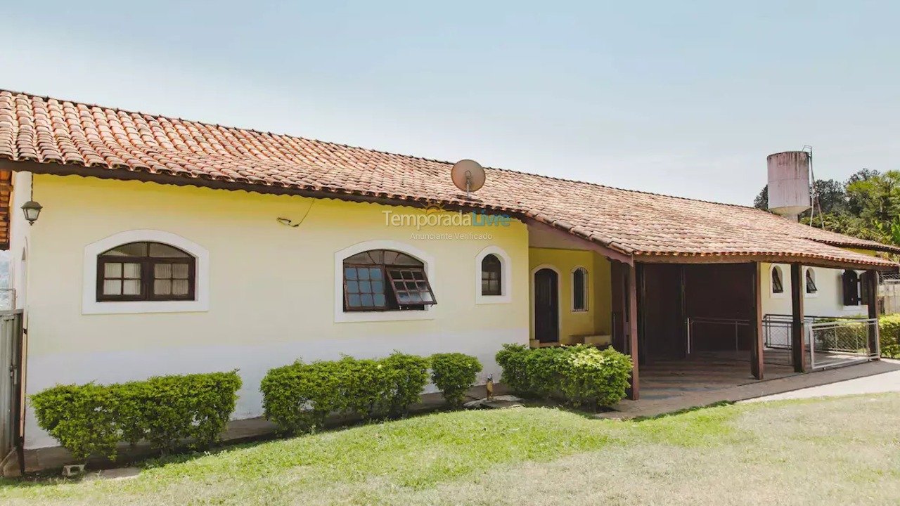 Chácara / sítio para aluguel de temporada em Atibaia (Chácaras Fernão Dias)