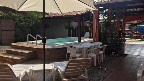 Excelente casa de vacaciones en Ubatuba - Parrilla WiFi