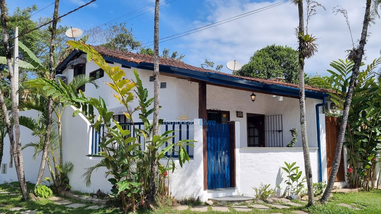 Casa para aluguel de temporada em Ubatuba (Itaguá)