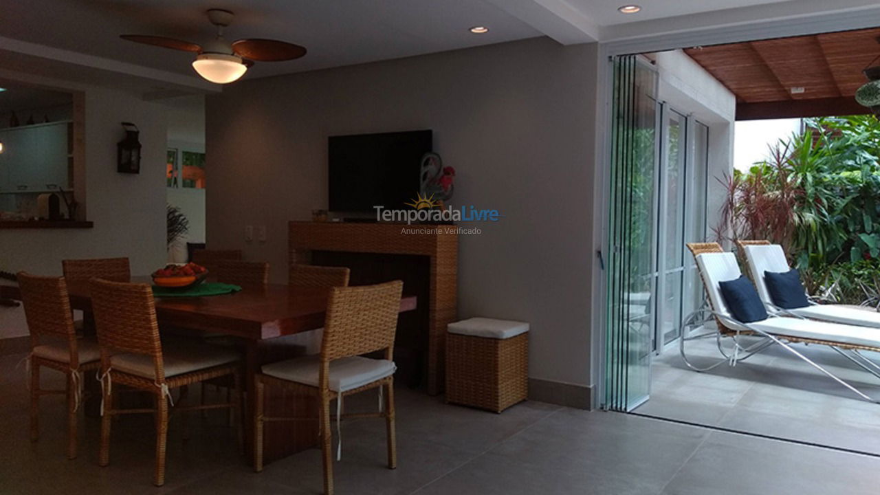 Casa para alquiler de vacaciones em São Sebastião (Juquehy)