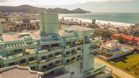 Apartamento de alto estándar con vistas al mar en Praia de Canto Grande
