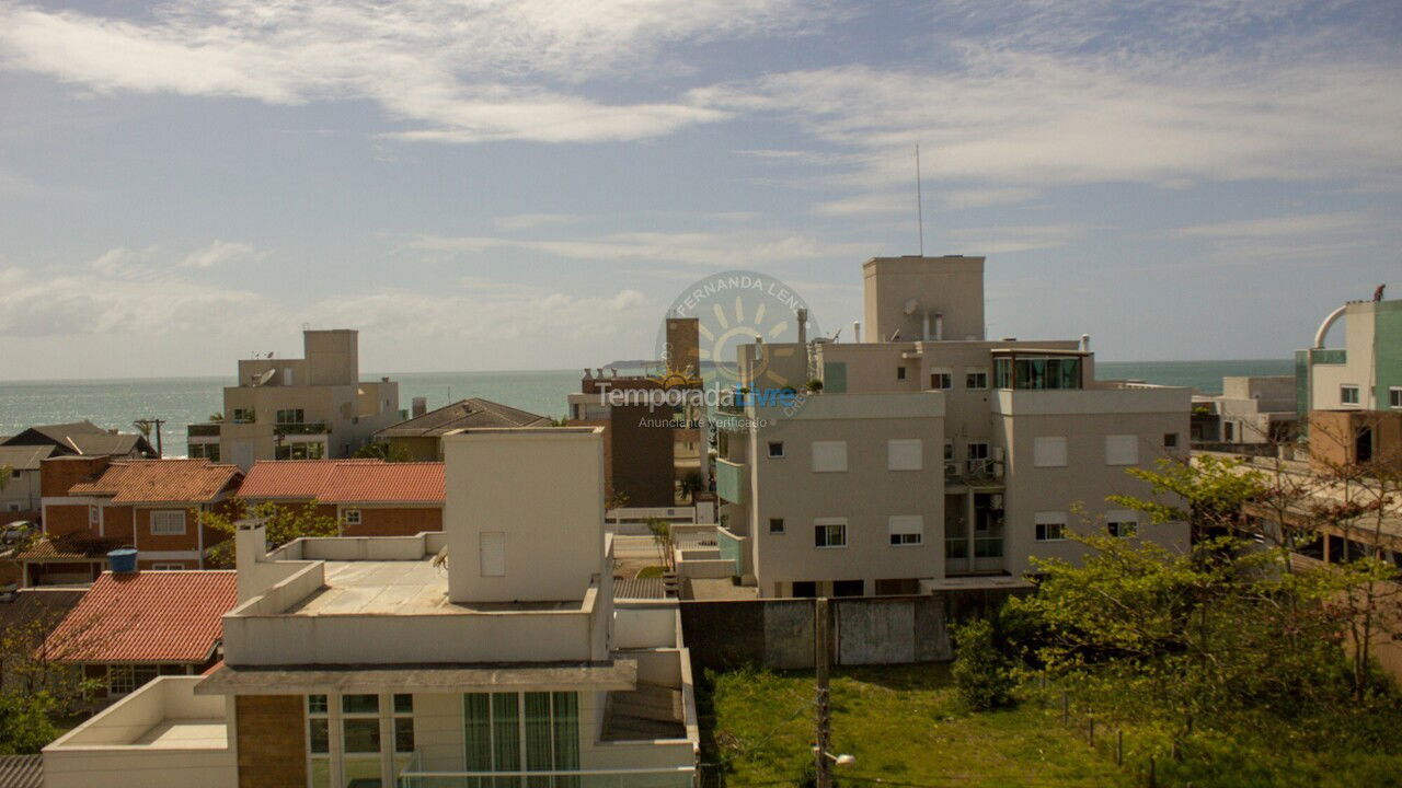 Apartamento para aluguel de temporada em Bombinhas (Canto Grande)