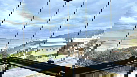 LINDO APARTAMENTO DE 2 SUÍTES COM VISTA PARA O MAR