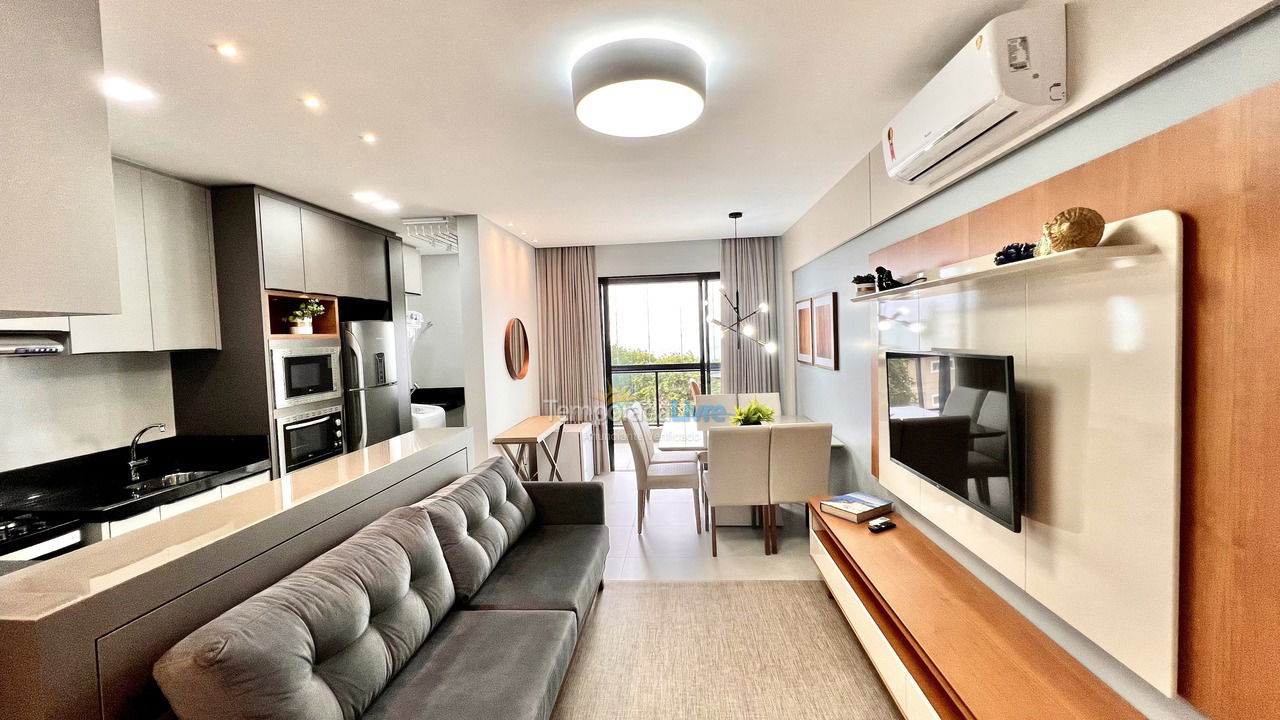 Apartamento para aluguel de temporada em Bombinhas (Canto Grande)