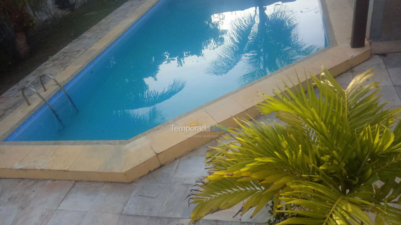 Casa para aluguel de temporada em Salvador (Praia do Flamengo)