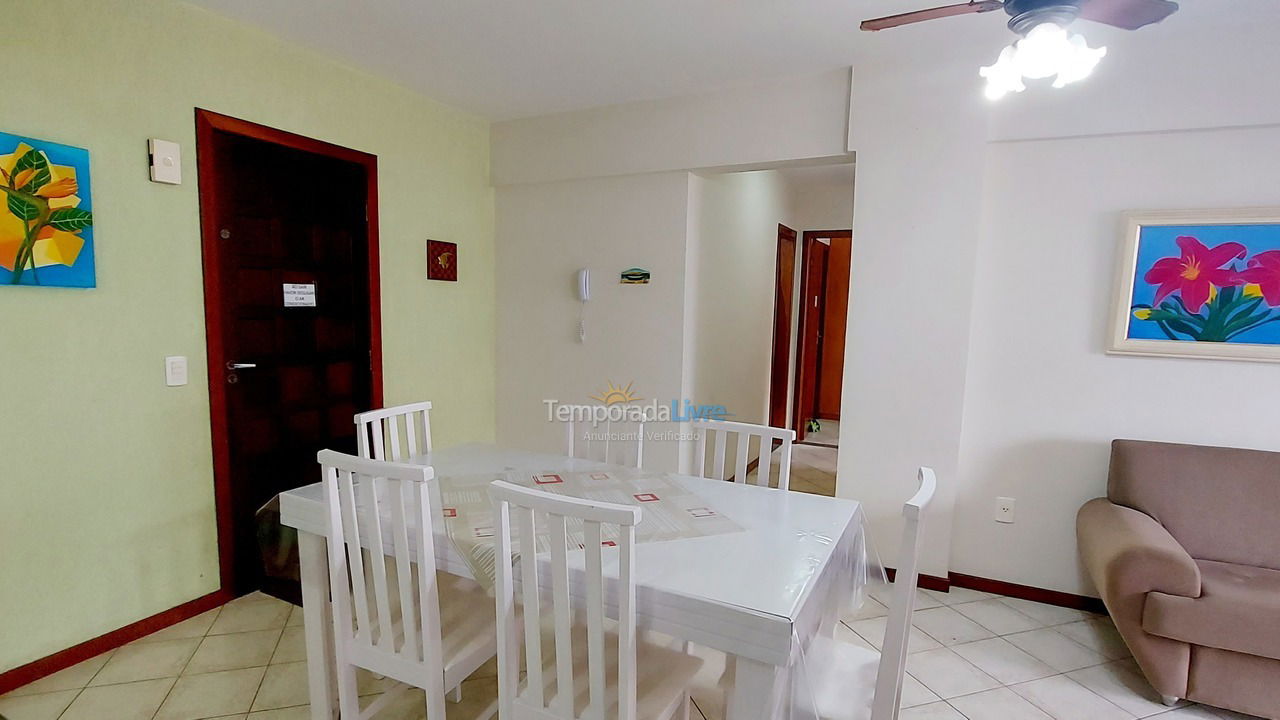 Apartamento para aluguel de temporada em Bombinhas (Centro de Bombinhas)