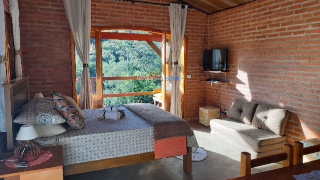 Casa para aluguel de temporada em Joanópolis (Vargem Escura)