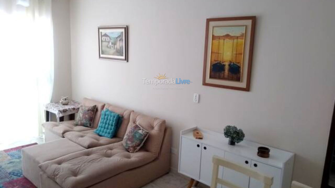 Apartamento para aluguel de temporada em Guarujá (Enseada)