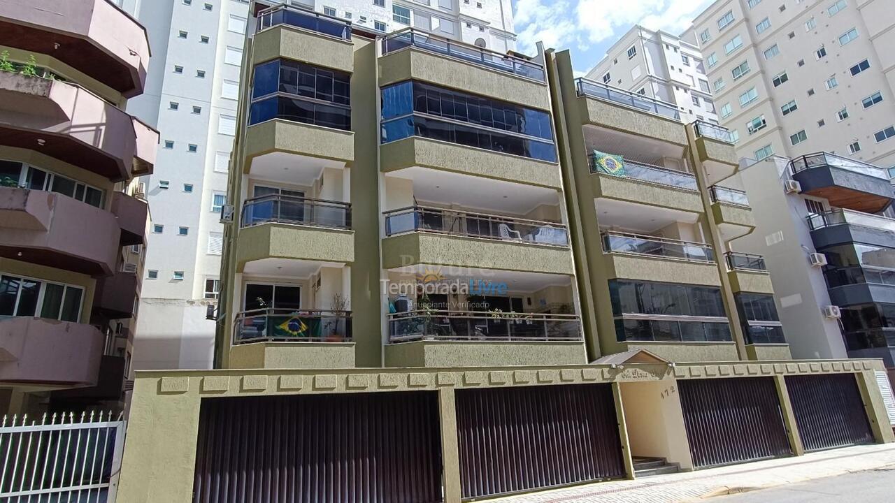 Apartamento para aluguel de temporada em Itapema (Meia Praia)