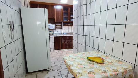 GREAT 2 BEDROOM APARTMENT WITH 3 BEDROOMS