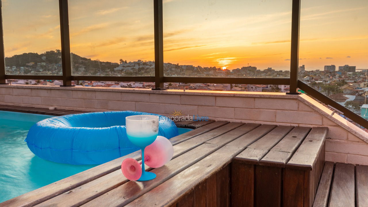 Apartamento para aluguel de temporada em Arraial do Cabo (Praia dos Anjos)