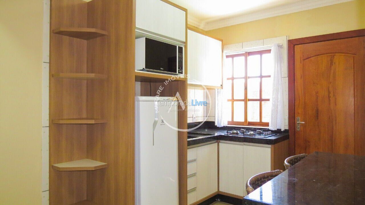 Casa para alquiler de vacaciones em Bombinhas (Mariscal)