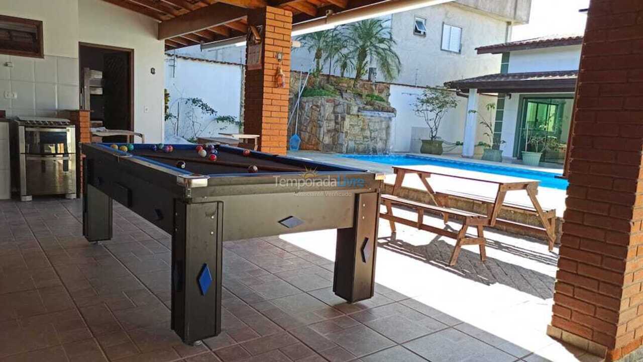 Casa para alquiler de vacaciones em Guarujá (Enseada)