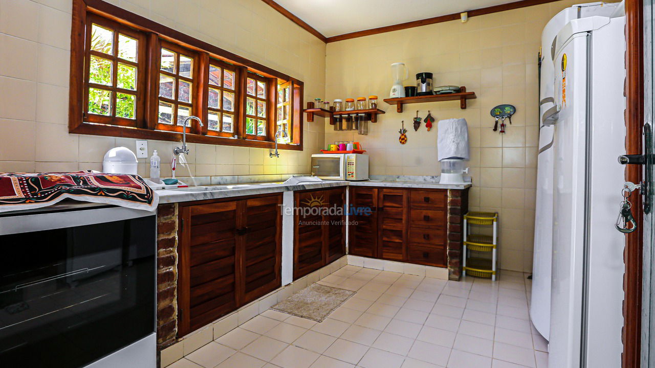 Casa para aluguel de temporada em Ilhéus (Luzimares)