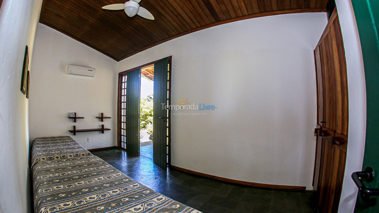 Casa para aluguel de temporada em Ilhéus (Luzimares)