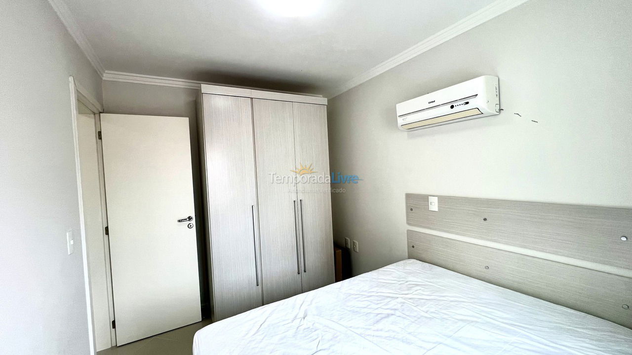 Apartment for vacation rental in Bombinhas (Canto Grande)
