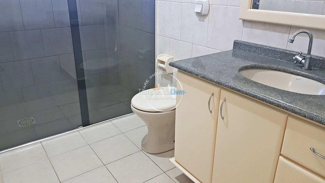 Casa para aluguel de temporada em Bombinhas (Canto Grande)