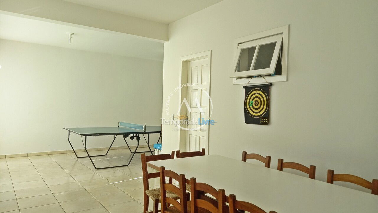 Casa para aluguel de temporada em Bombinhas (Canto Grande)