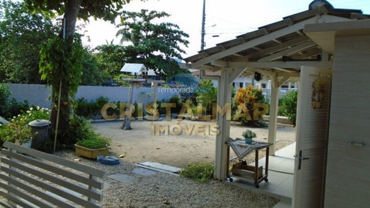 House for vacation rental in Bombinhas (Canto Grande)