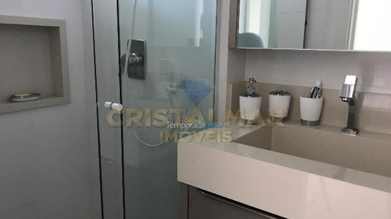 Apartamento para aluguel de temporada em Bombinhas (Canto Grande)
