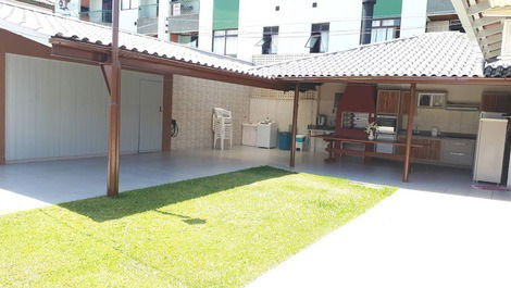 Casa com piscina em Canasvieiras