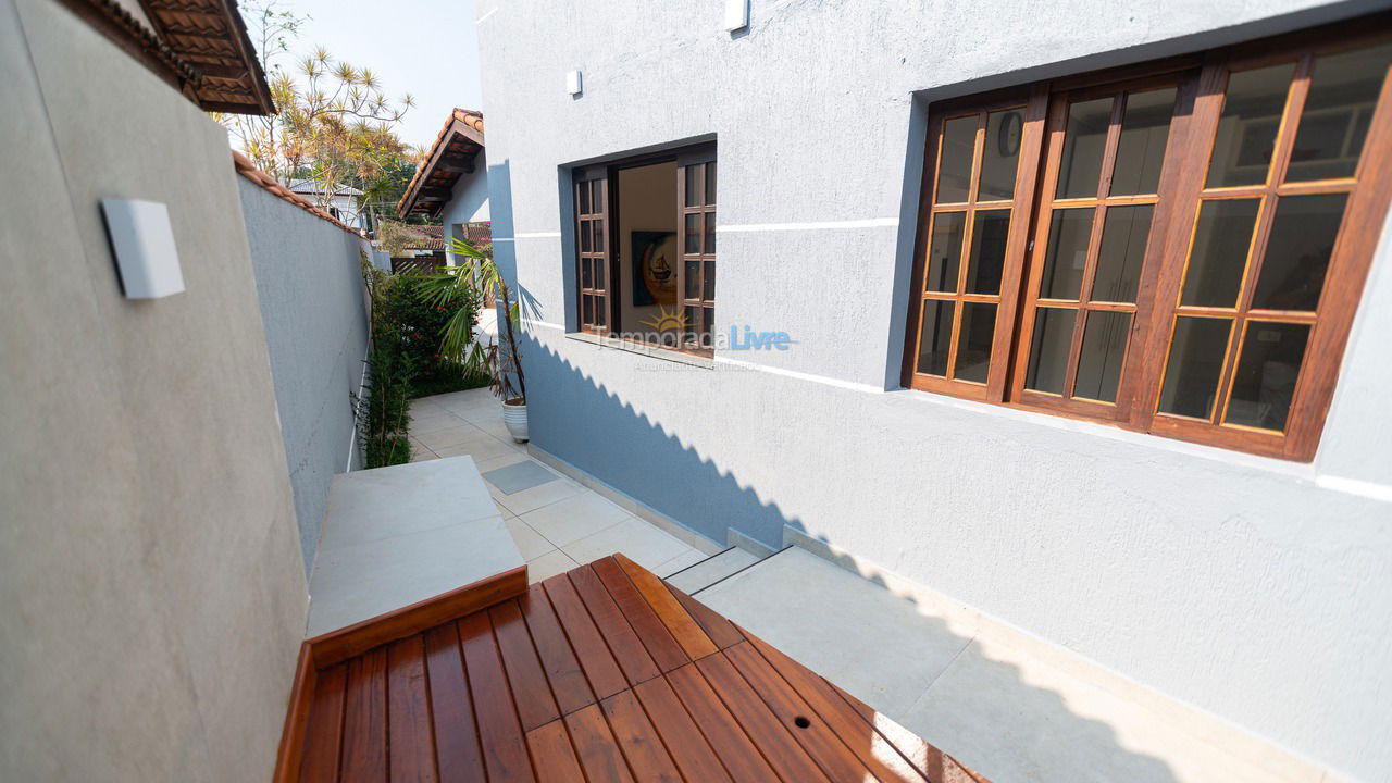 House for vacation rental in Bertioga (Praia de Guaratuba)
