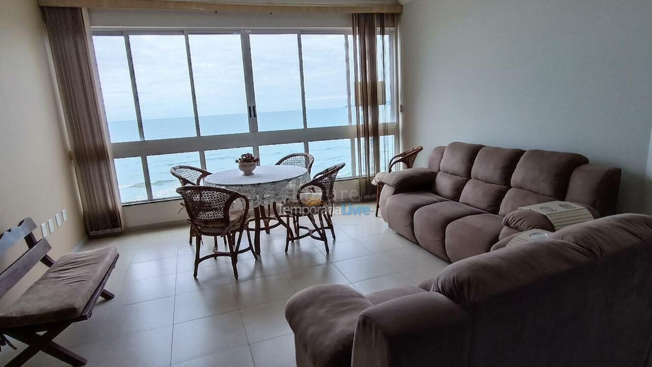 Apartment for vacation rental in Itapema (Meia Praia)