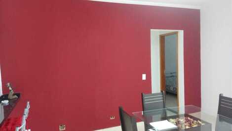 Hermoso apartamento completo con balcon al frente