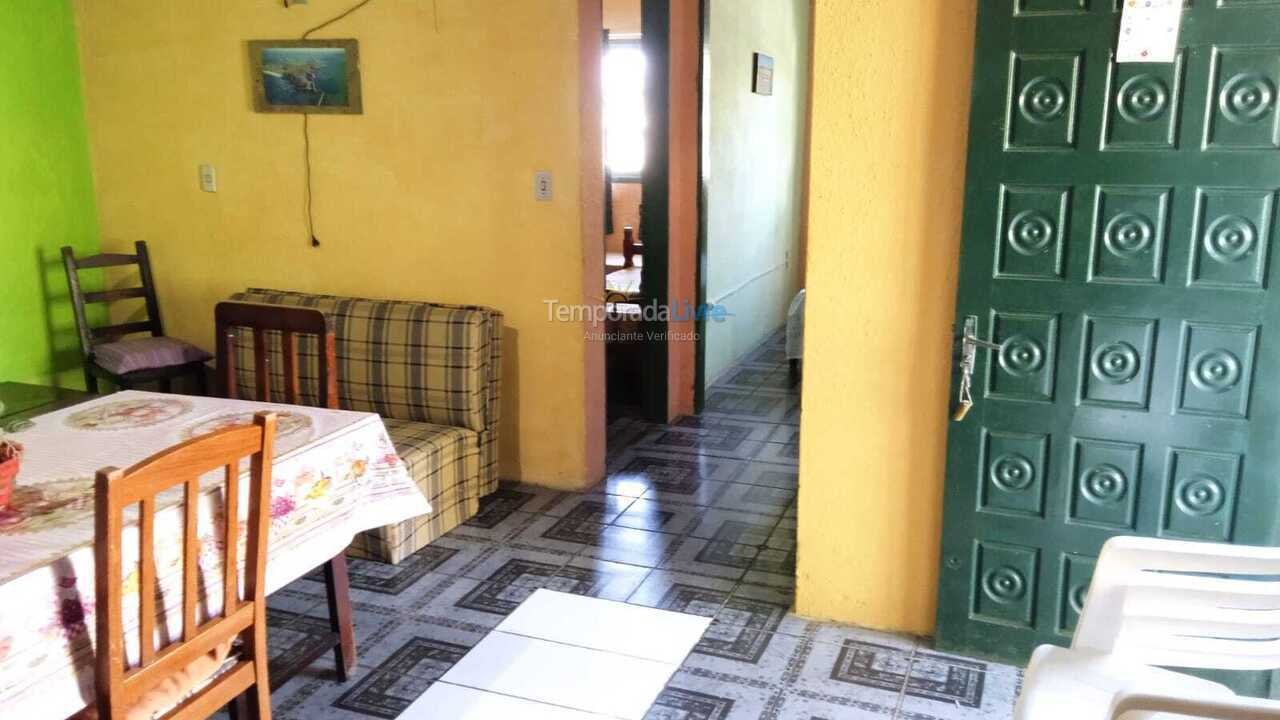 Casa para aluguel de temporada em Chuí (Barra do Chui)
