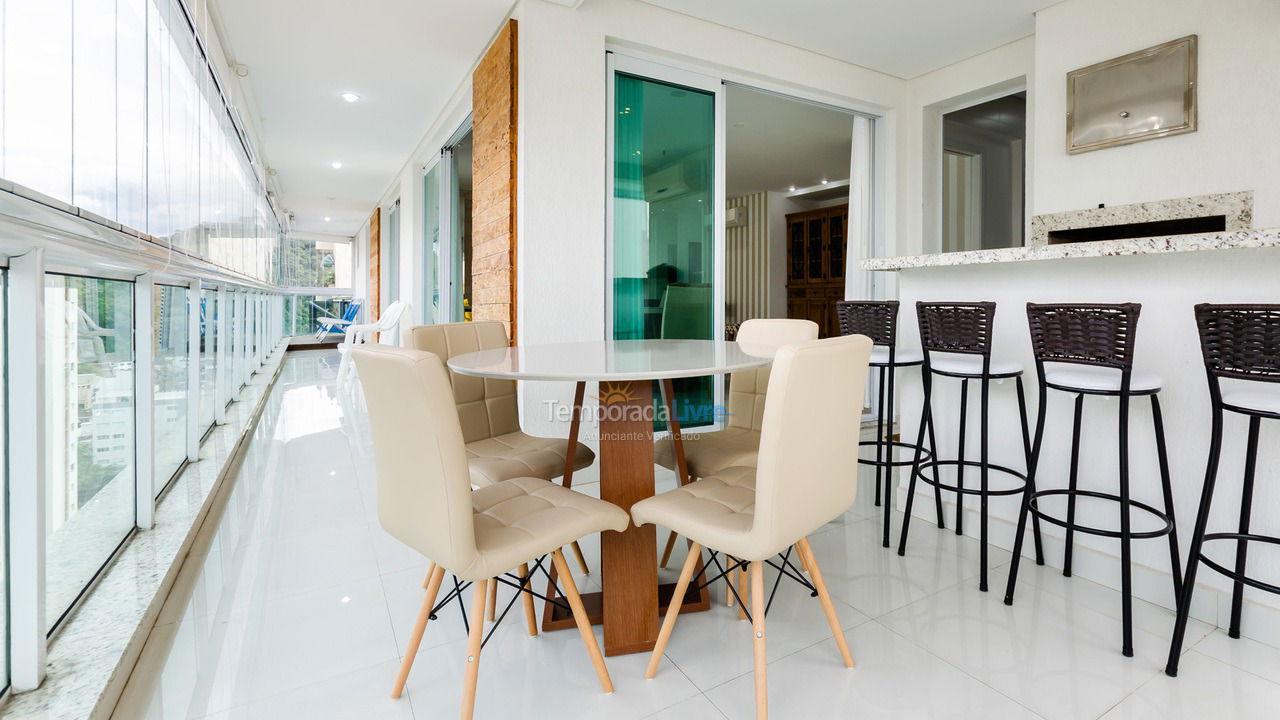 Apartamento para alquiler de vacaciones em Guarujá (Pitangueiras)