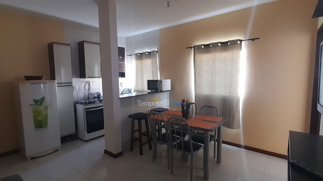 Apartamento para aluguel de temporada em Camaçari (Praia de Guarajuba)